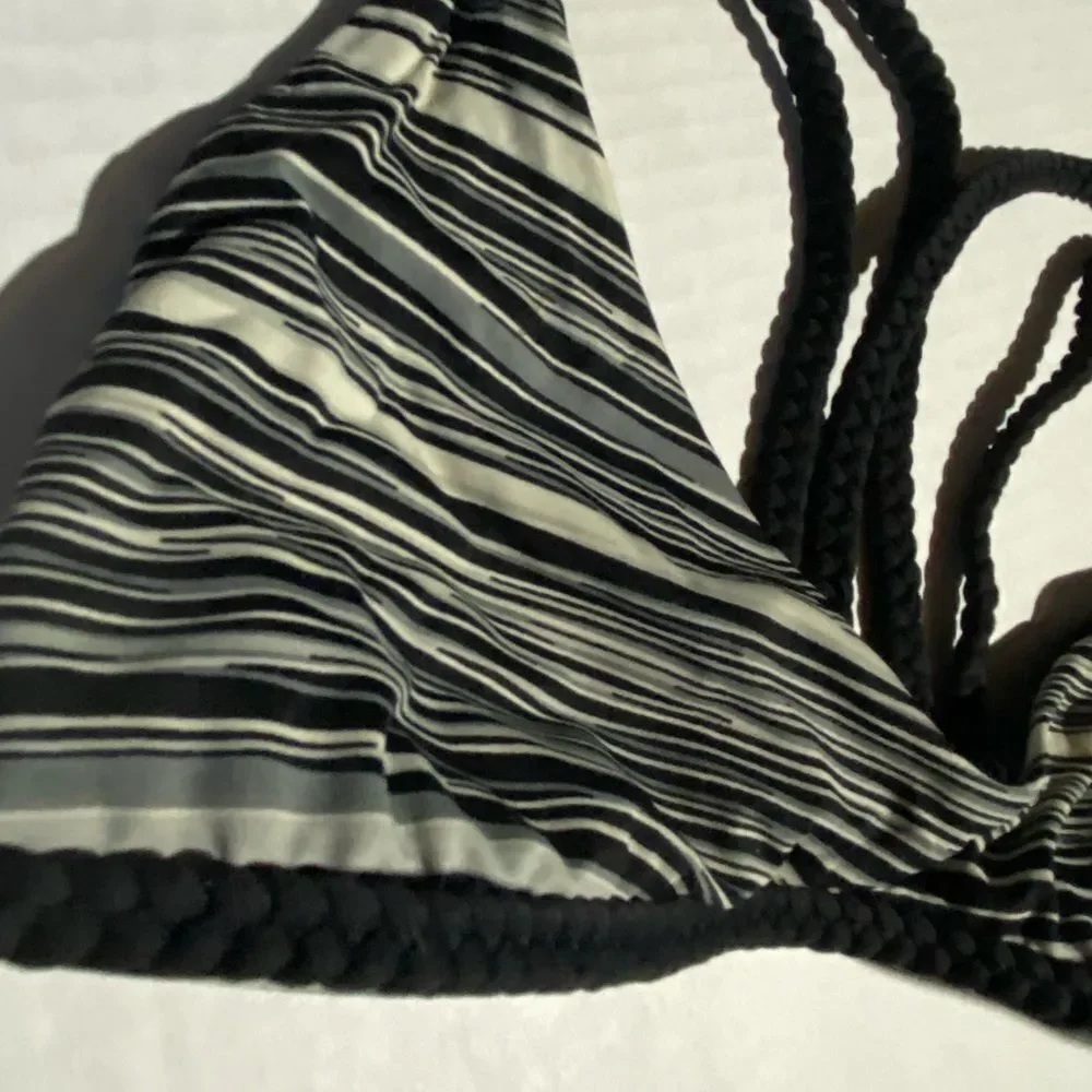Frankie's Bikinis Braided Bikini‎ Top